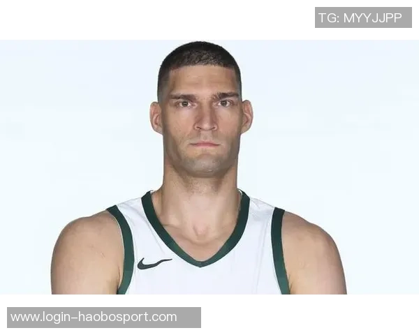 布鲁克洛佩斯的职业生涯回顾与未来展望：从新秀到NBA巨星的蜕变之路